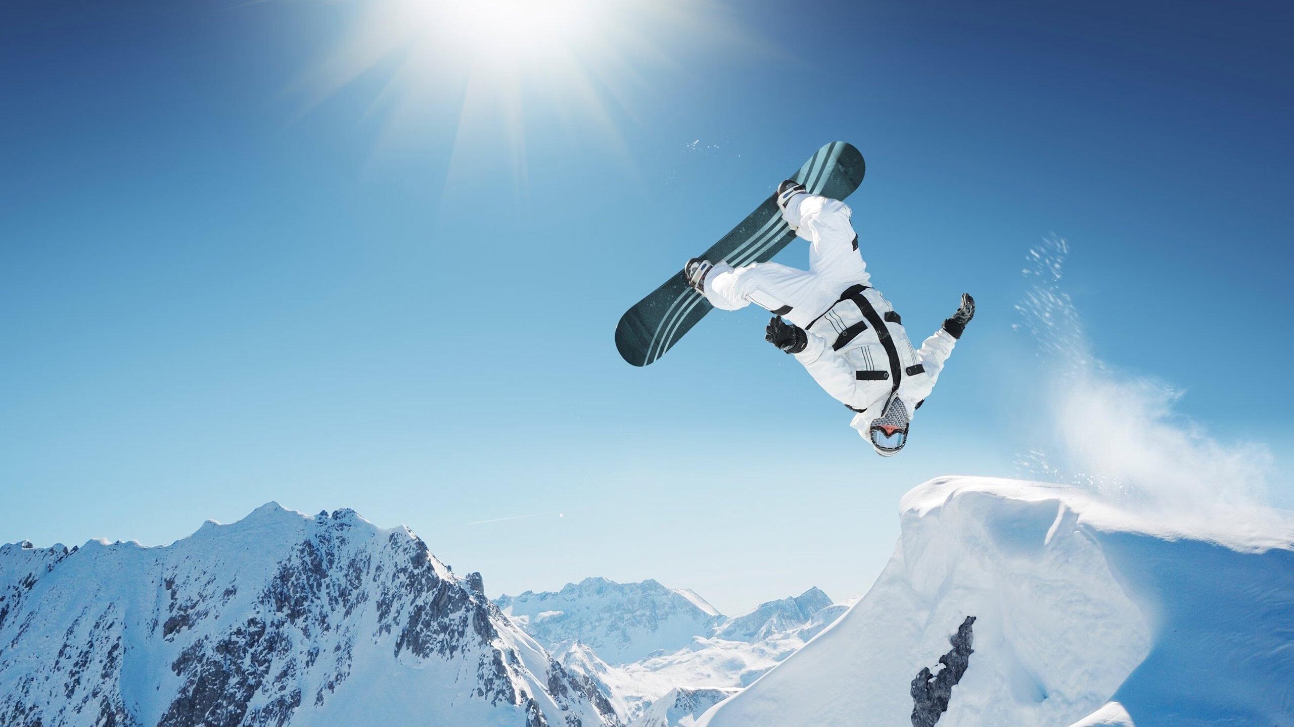 潘展乐破亚洲纪录 男子100米自由泳再创辉煌